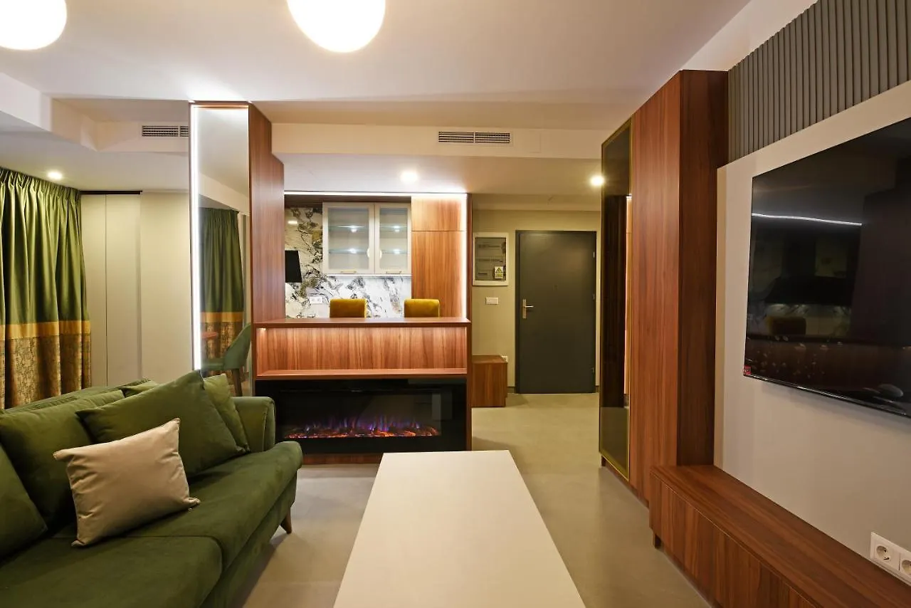 Suspended Gardens Apartment Bucharest