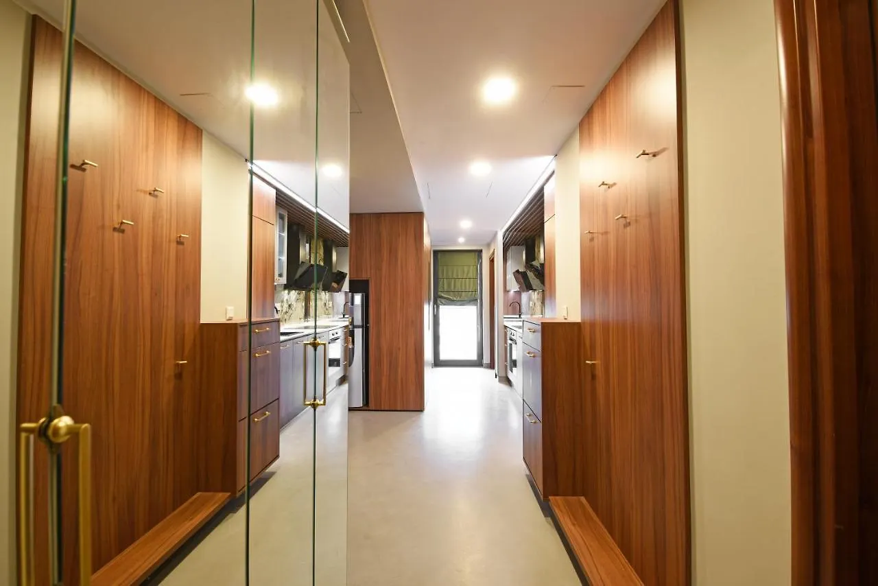 Suspended Gardens Apartment Bucharest